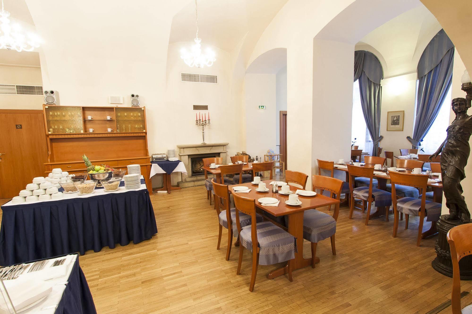 The Botanist Aparthotel Praha Eksteriør bilde