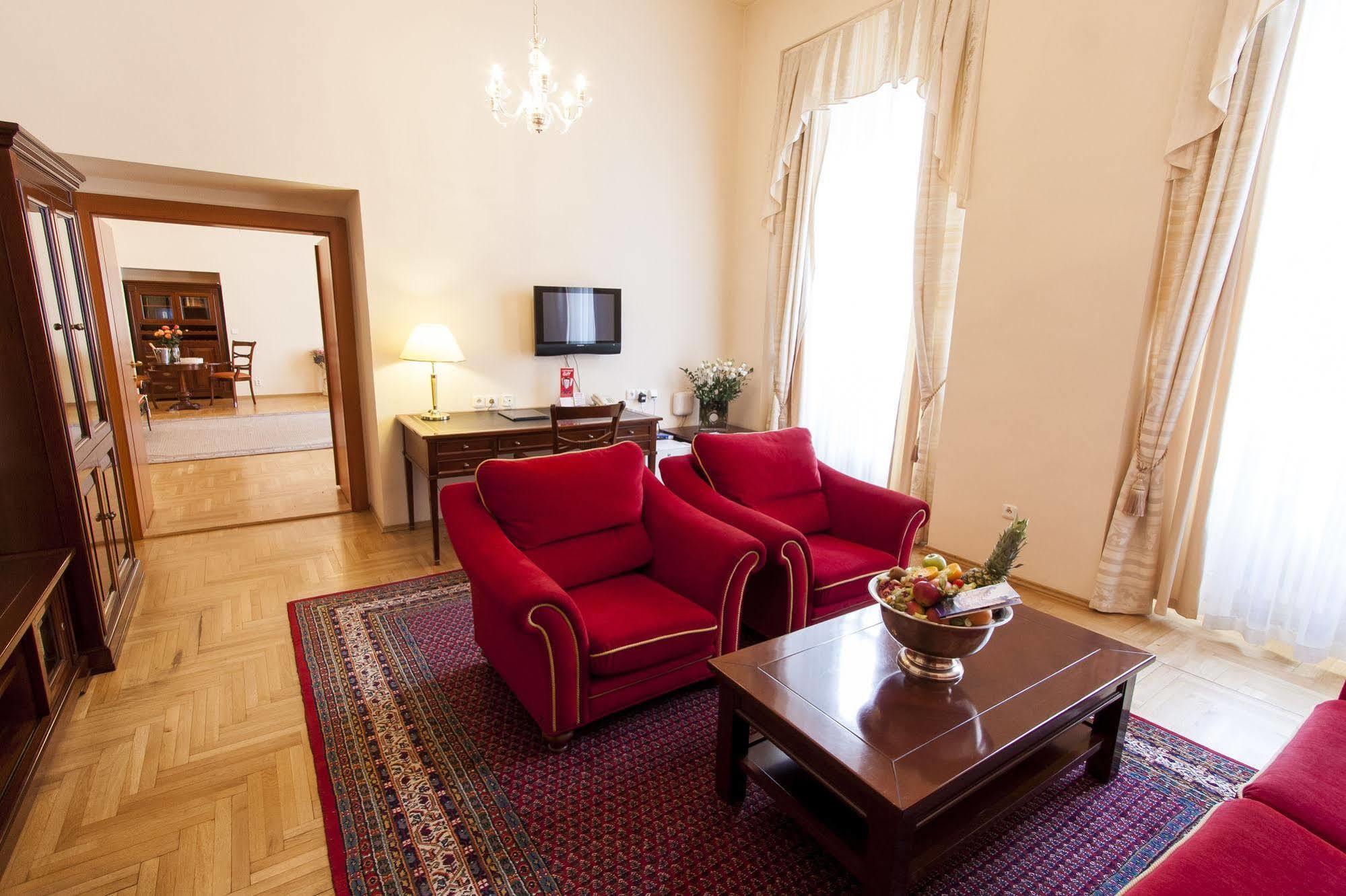 The Botanist Aparthotel Praha Eksteriør bilde